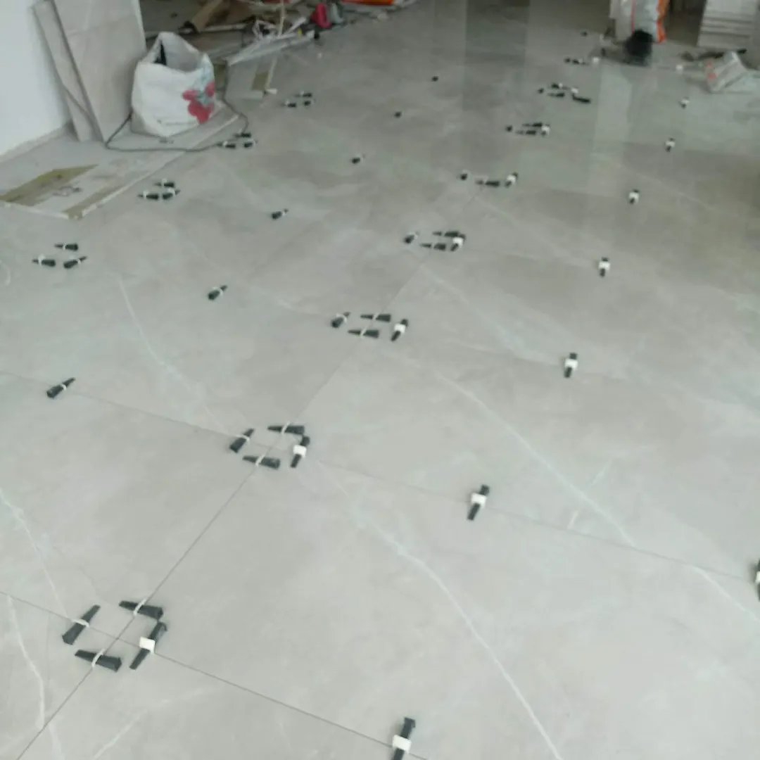 Assentamento de porcelanato nivelado